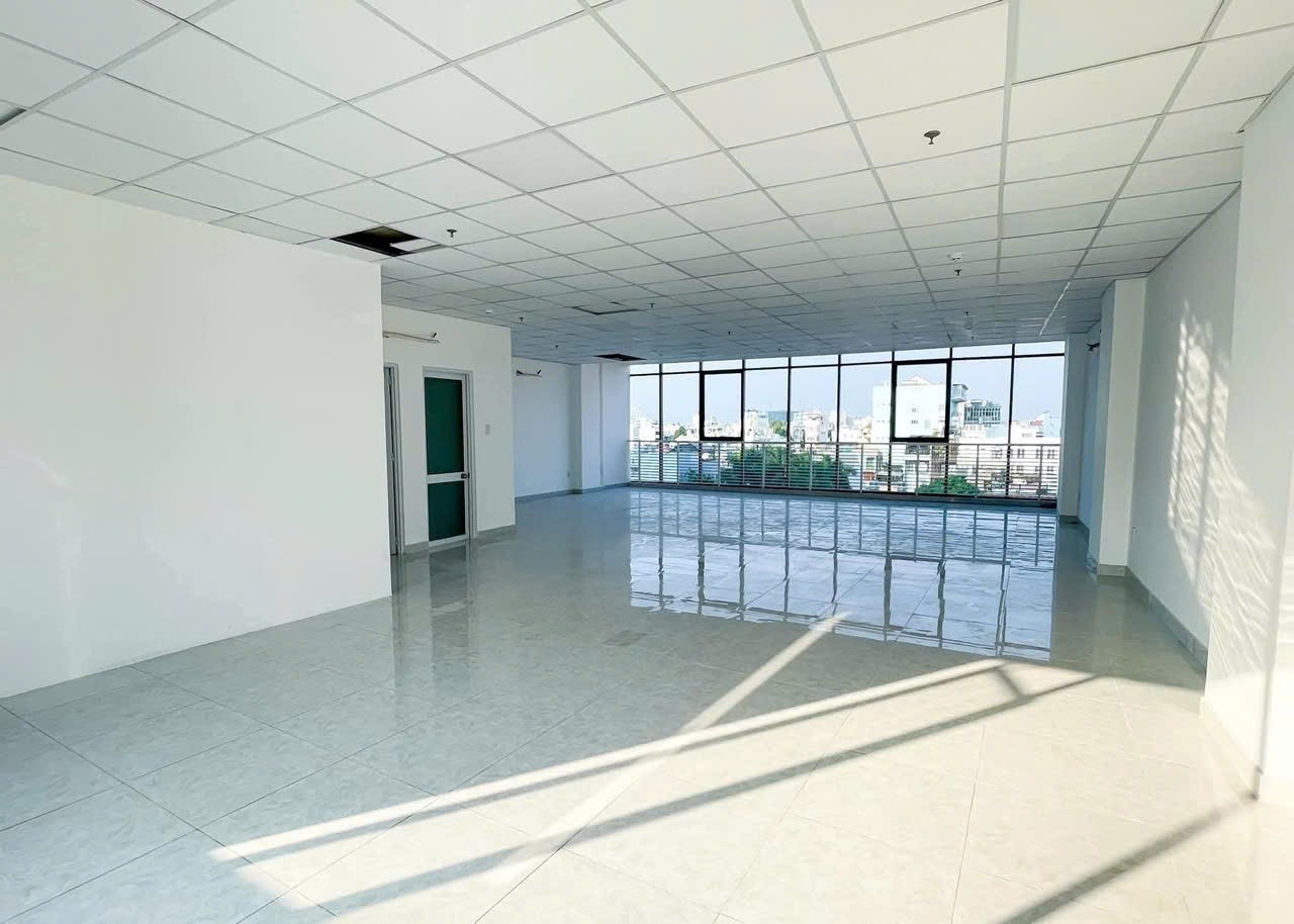 Cho thuê Văn phòng Quận 3, Hồ Chí Minh, Diện tích 1000m², Giá 260 Triệu/tháng 3