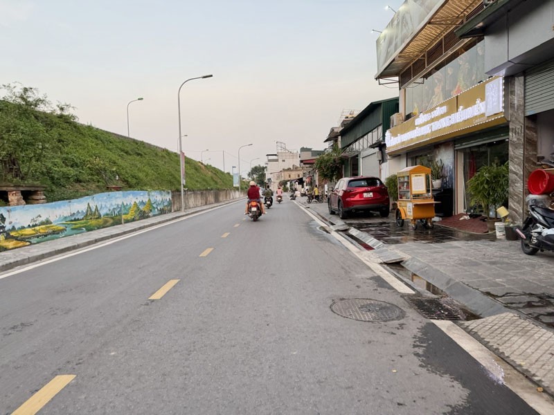 Đất 75m2, mặt đường Đê Vàng, Phúc Lợi, Long Biên, sổ đỏ chính chủ, view thoáng 3