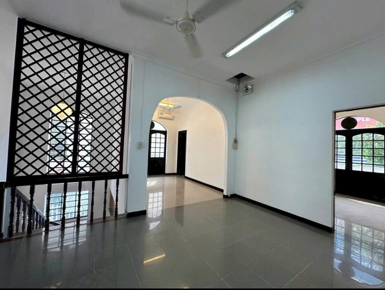 Cho thuê Biệt thự Phường Thảo Điền, Quận 2, Diện tích 547m², Giá Thương lượng 2