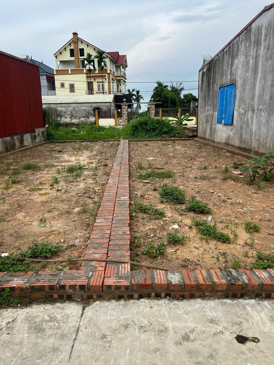 Cần Bán 58m thôn Ấp Tre, Tổ 10 Quang Minh, Mê Linh, HN. Đường thông, oto ra vào đất