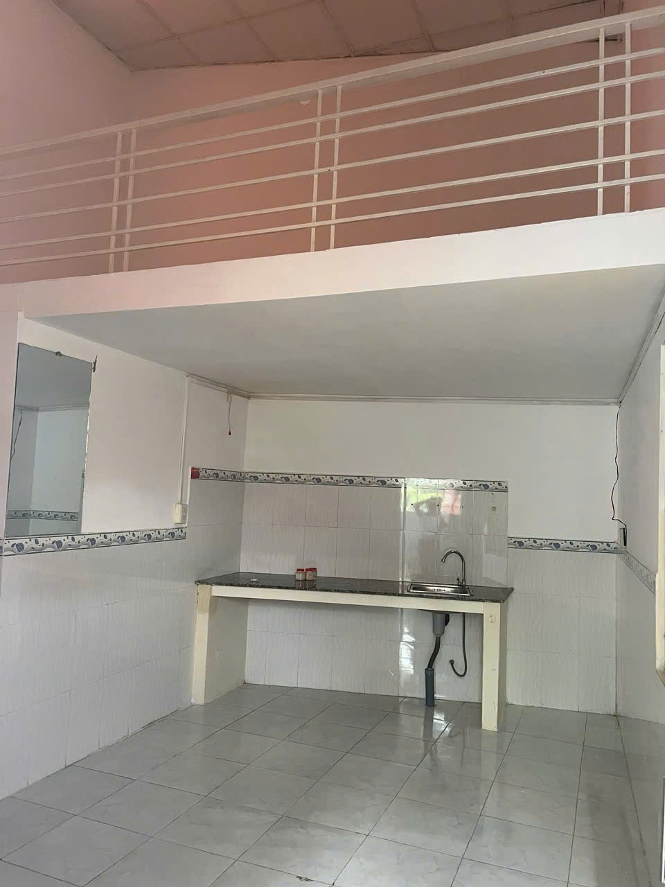 BÁN NHÀ TẶNG KÈM 3 PHÒNG TRỌ TẠI LƯ CẤM, NGỌC HIỆP, NHA TRANG. 4