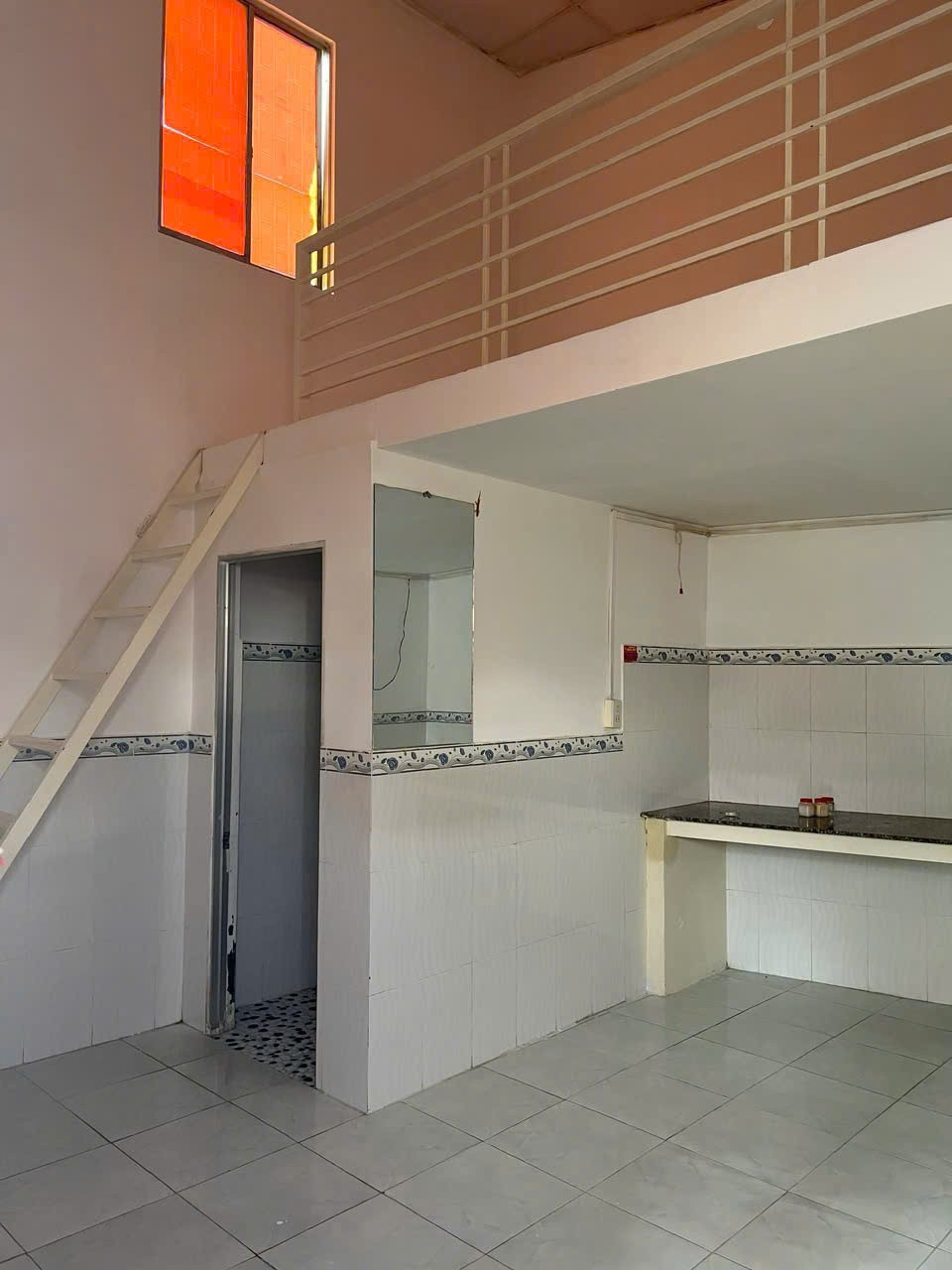 BÁN NHÀ TẶNG KÈM 3 PHÒNG TRỌ TẠI LƯ CẤM, NGỌC HIỆP, NHA TRANG. 3