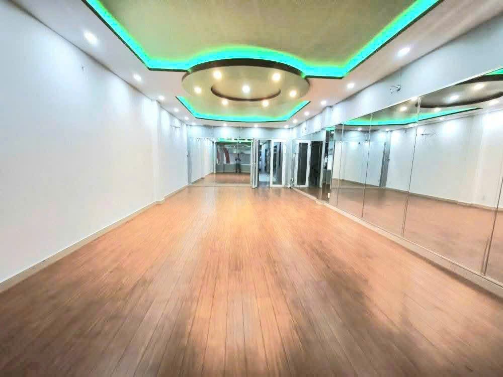 Cho thuê Nhà mặt tiền Dĩ An, Bình Dương, Diện tích 125m², Giá 020 Triệu/tháng