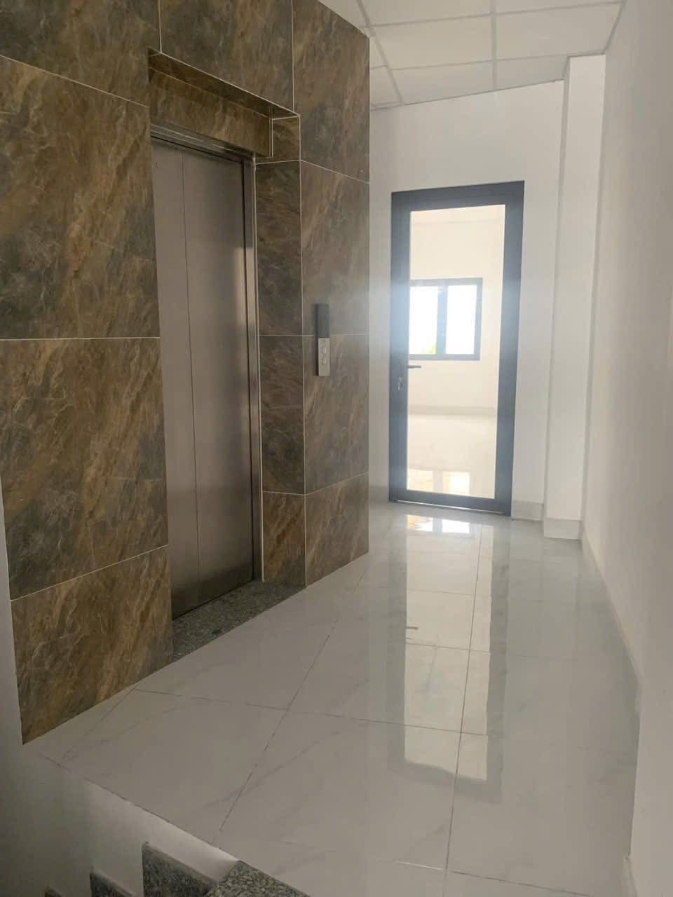 Cần bán Nhà mặt tiền Phường Trường Thọ, Thủ Đức, Diện tích 168m², Giá 28 Tỷ