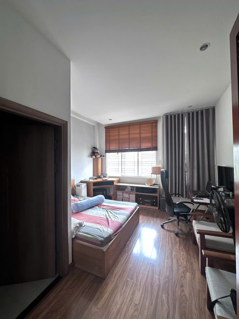 Cần bán Nhà mặt tiền Phường Thảo Điền, Quận 2, Diện tích 66m², Giá Thương lượng 2