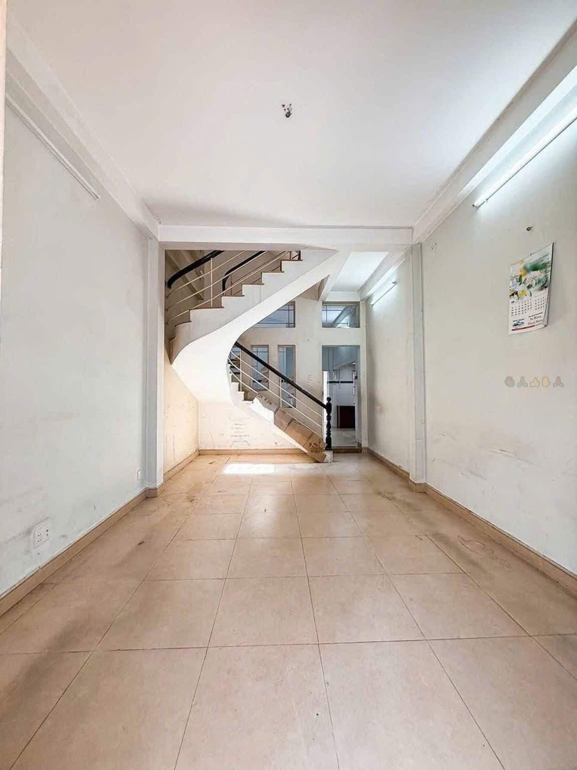 Nhà 5 Tầng Ngã 4 Phú Nhuận -  Thông Phan Xích Long  75M2 - Nhỉnh 8 T.ỷ 4