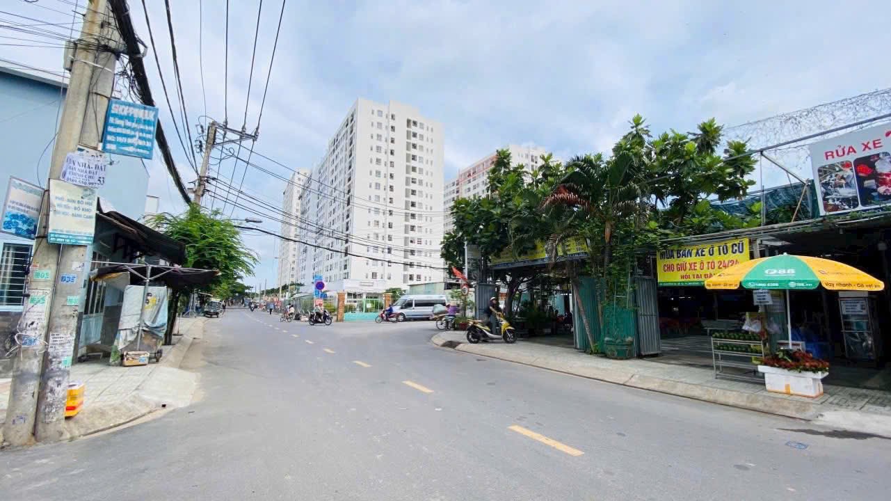 Cần bán Nhà mặt tiền Phường Linh Đông, Thủ Đức, Diện tích 300m², Giá 34 Tỷ