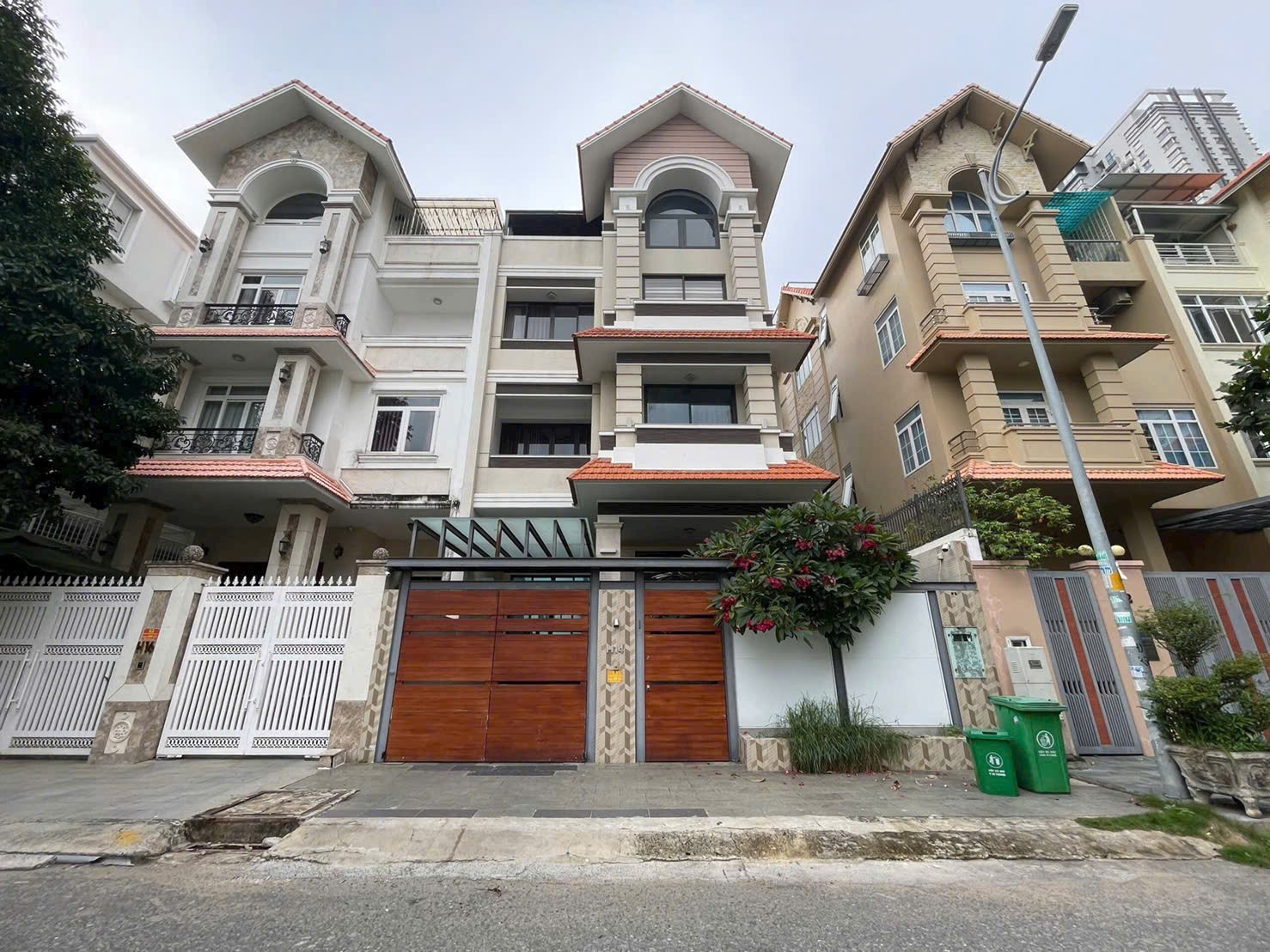 Cho thuê Nhà mặt tiền Phường Tân Hưng, Quận 7, Diện tích 100m², Giá 50 Triệu/tháng
