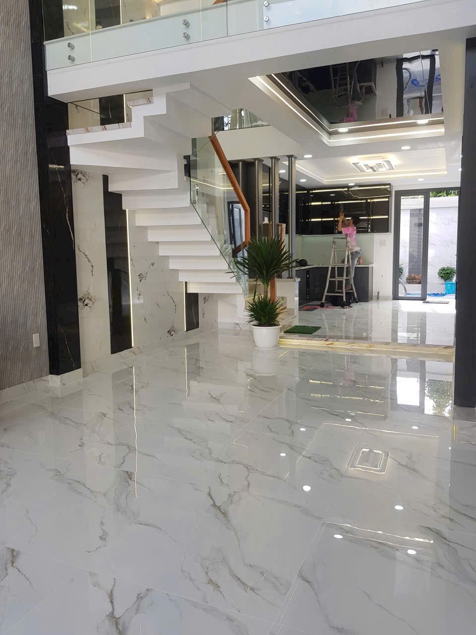 Nhà hẻm đường số 2, BHH B, Bình Tân dt 72m2 3 lầu 4pn 5wc giá 6,5 tỷ 2