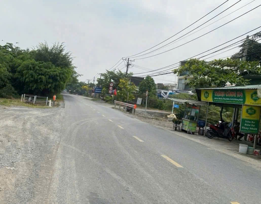 Nhà kho mt Thanh Niên, xã Phạm Văn Hai, Bình Chánh dt 707m2 giá 16,5 tỷ 2