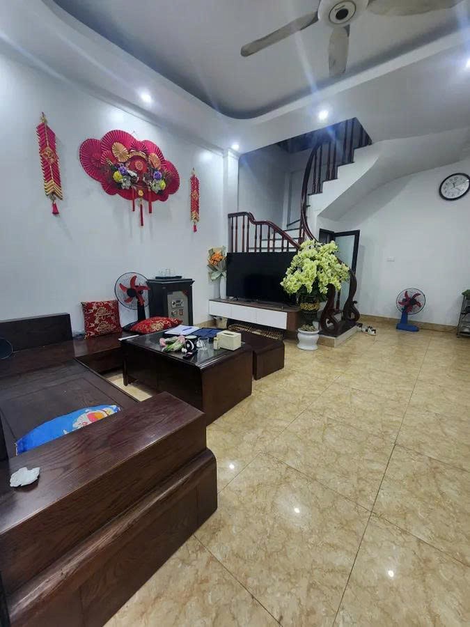 BÁN NHÀ ĐA SỸ -  HÀ ĐÔNG –  NHÀ 4 TẦNG DÂN XÂY - 3 NGỦ - FULL NỘI THẤT - Ở NGAY – DT 35M2 - GIÁ 2