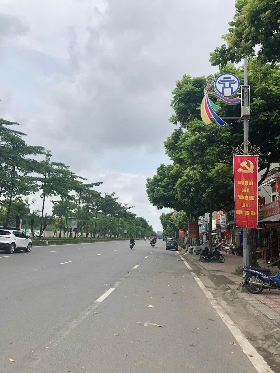 MẶT PHỐ NGÔ GIA TỰ - VỈA HÈ RỘNG - KINH DOANH TỐT 3