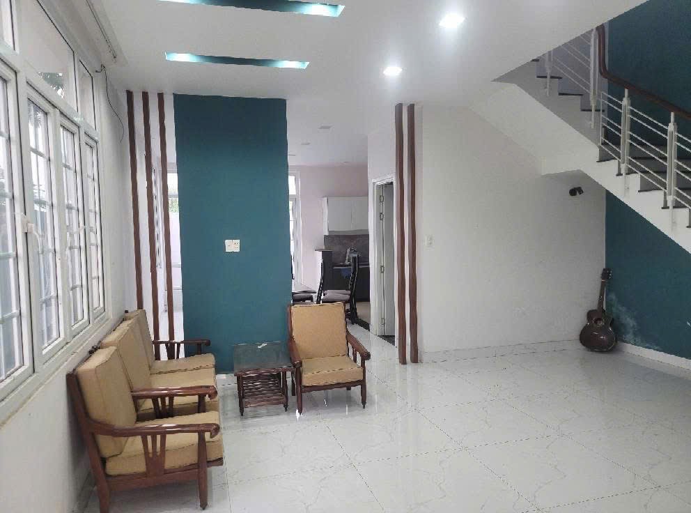 Cho thuê Biệt thự Phường Phước Long B, Quận 9, Diện tích 150m², Giá 16 Triệu/tháng