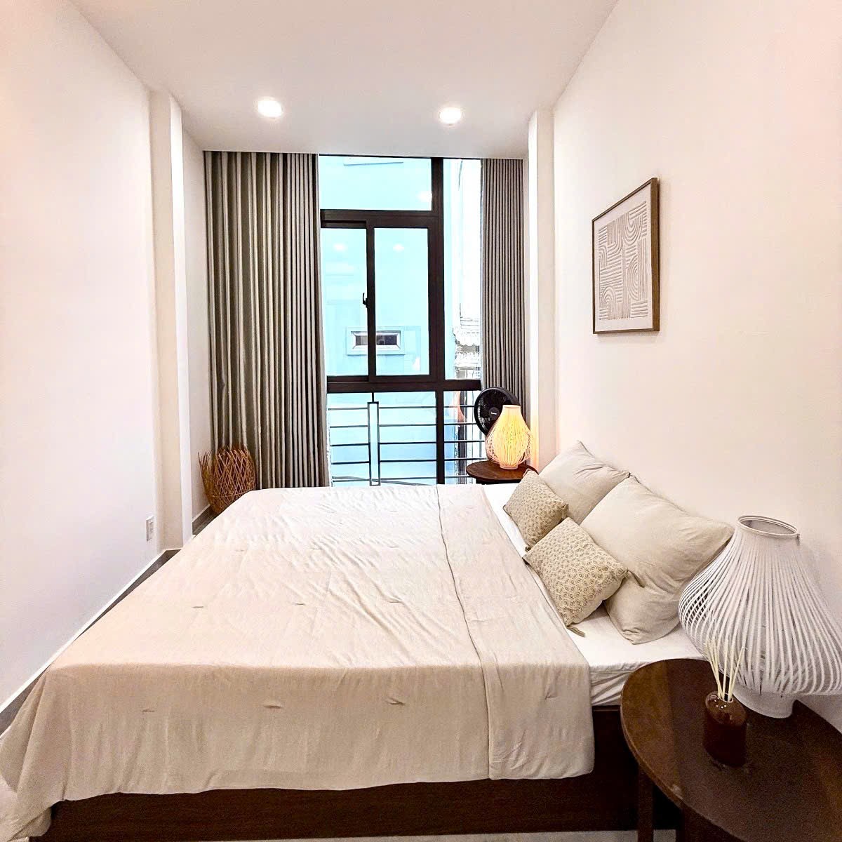 5 Tỷ nhỉnh: VĨNH VIỄN Quận 10, 3mx11m, 4 tầng 4 Phòng ngủ Full nội thất Ở ngay Thuê liền 0933910039 4