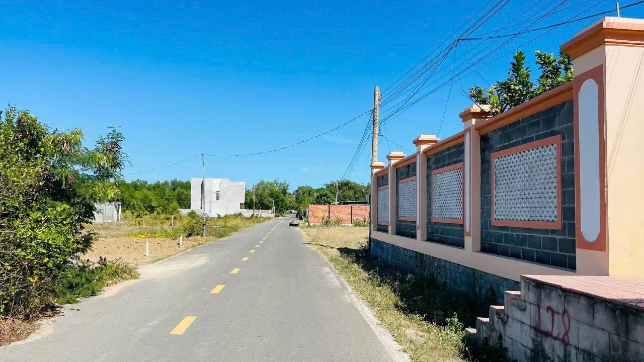 XẢ LỖ LÔ ĐẤT 200M² VEN BIỂN VŨNG TÀU – BÌNH CHÂU 3