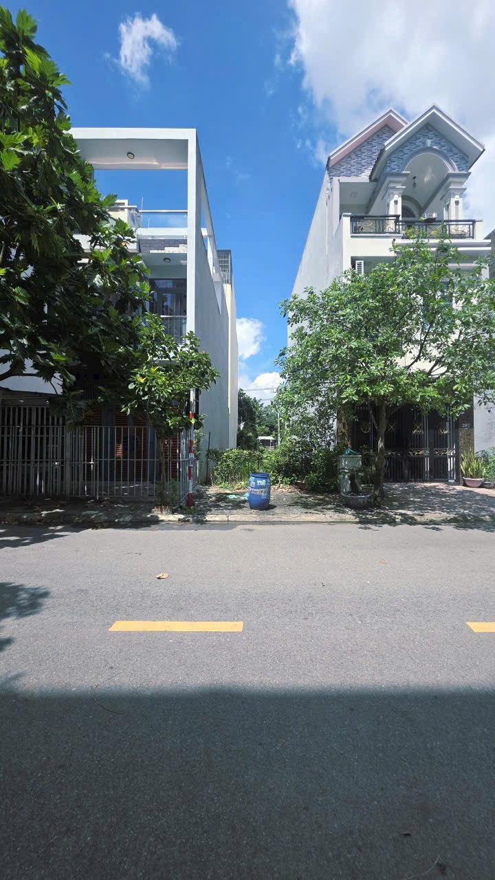 Cần bán Đất Dĩ An, Bình Dương, Diện tích 81m², Giá 7 Tỷ 2