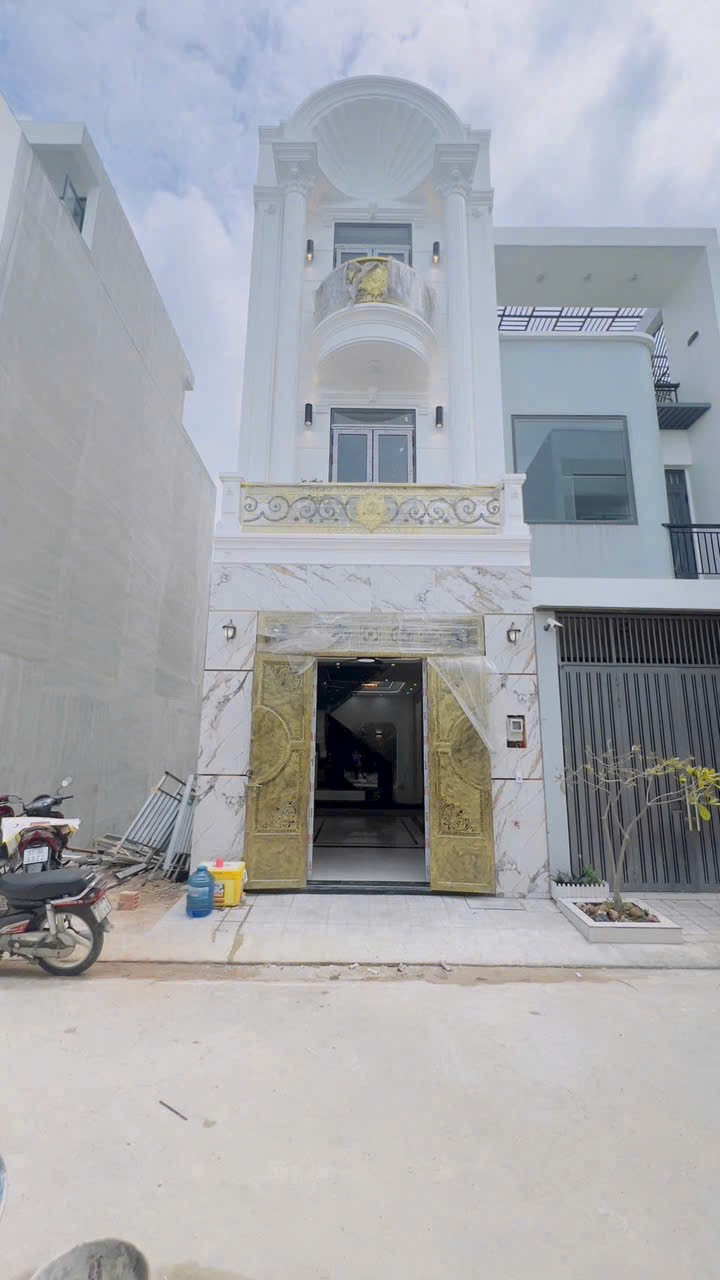 Nhà hẻm Liên Khu 5-6, Bình Hưng Hòa B, Bình Tân dt 60m2 2 lầu 4pn 4wc giá 5,3 tỷ 2