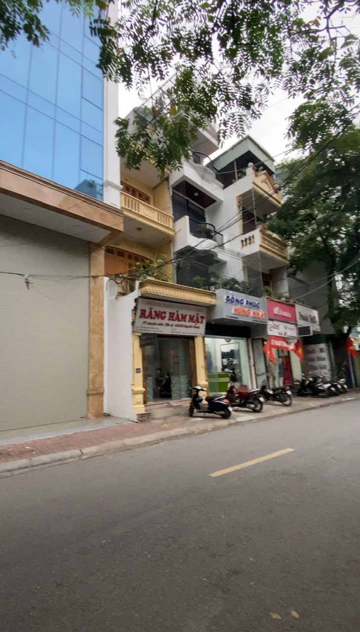Mặt Phố Nguyễn Ngọc Nại tòa 9 tầng thang máy 103m2 dòng tiền 200tr/tháng chỉ 58 tỷ 3