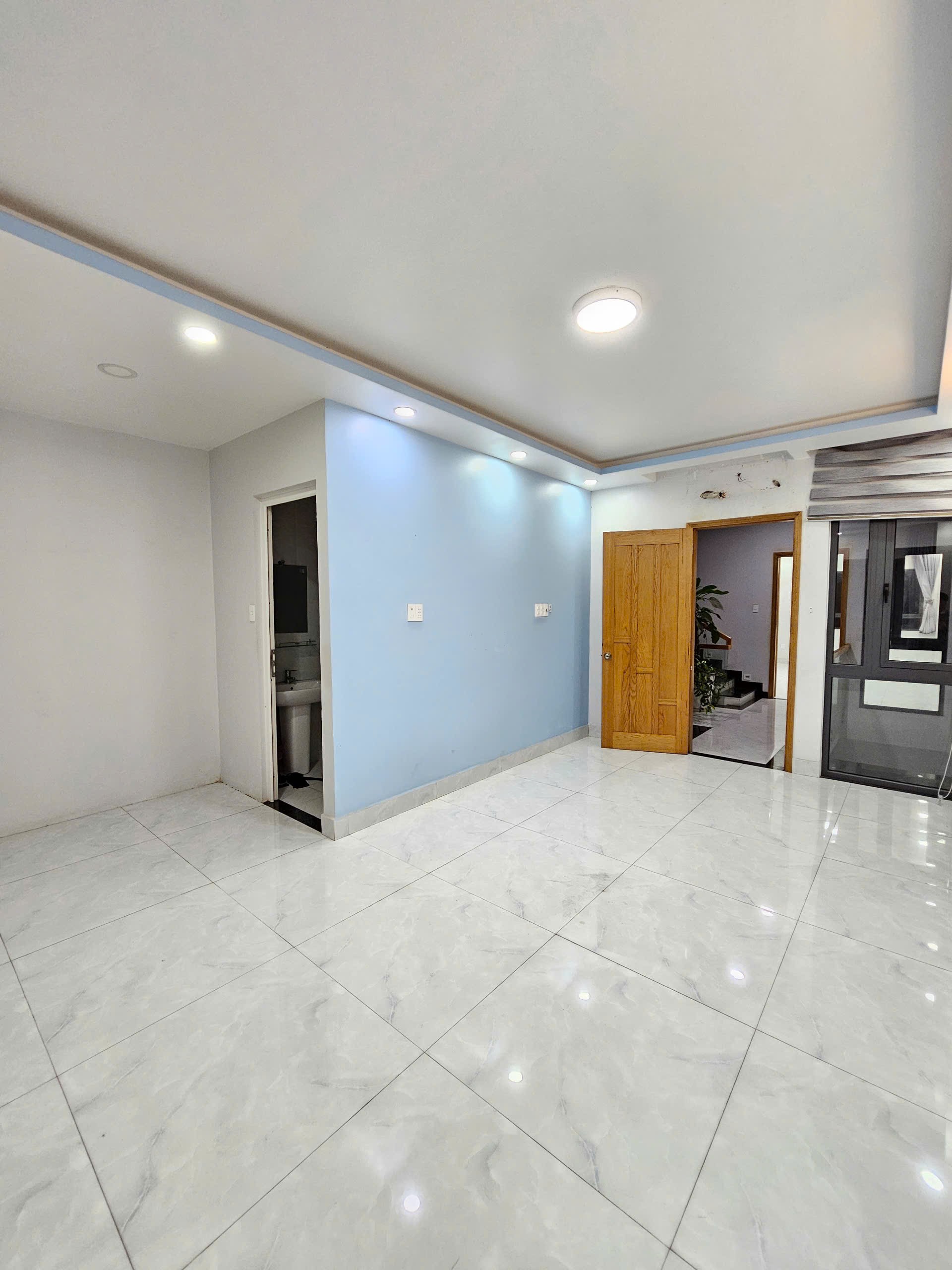 Cho thuê Nhà mặt tiền Phường Bình Trưng Đông, Quận 2, Diện tích 110m², Giá 030 Triệu/tháng 3