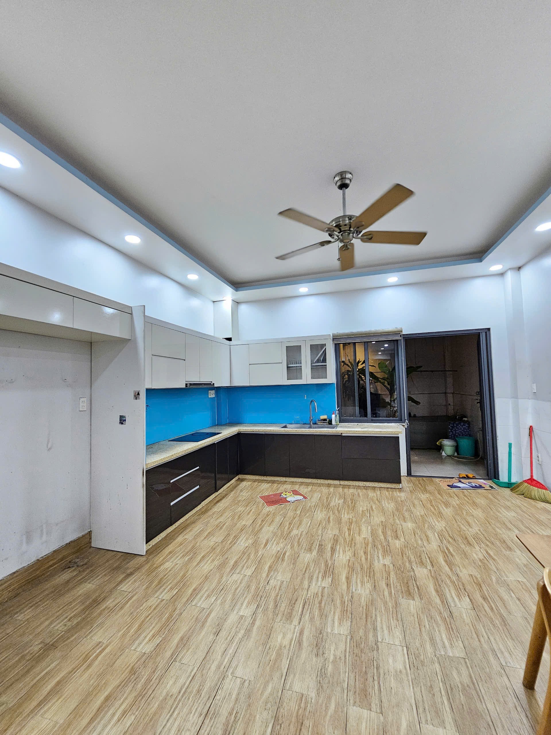 Cho thuê Nhà mặt tiền Phường Bình Trưng Đông, Quận 2, Diện tích 110m², Giá 030 Triệu/tháng 11