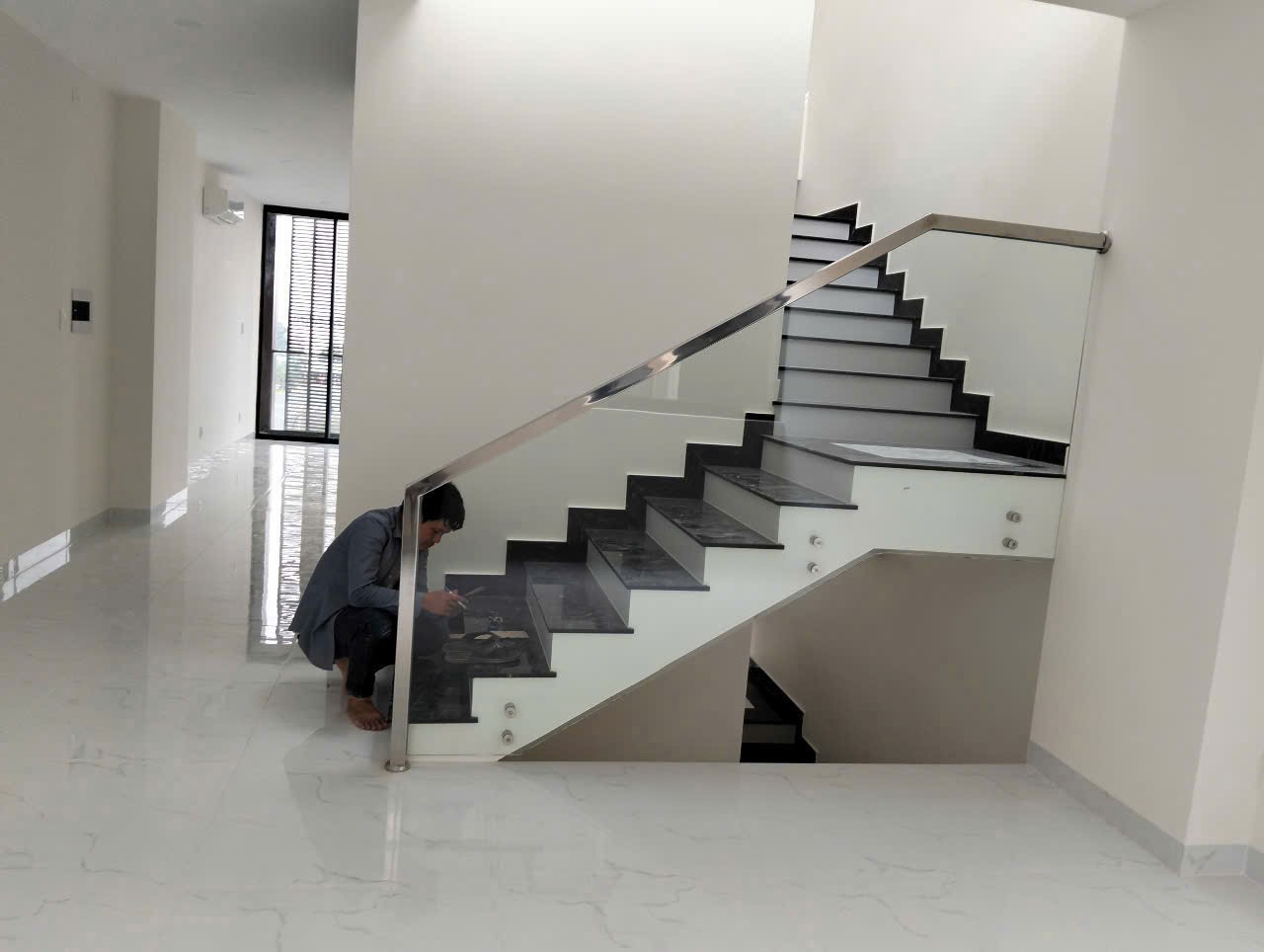 Cho thuê Nhà mặt tiền Quận 2, Hồ Chí Minh, Diện tích 95m², Giá Thương lượng 6