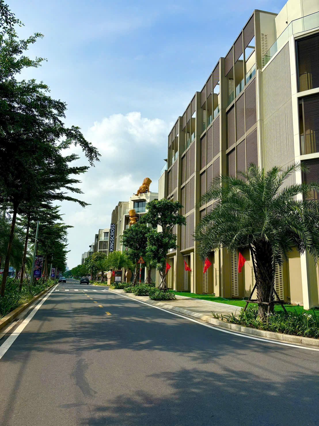 Cho thuê Nhà mặt tiền Quận 2, Hồ Chí Minh, Diện tích 95m², Giá Thương lượng 11
