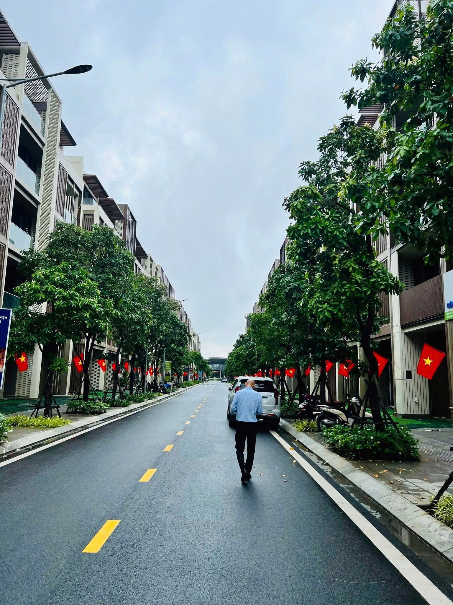 Cho thuê Nhà mặt tiền Quận 2, Hồ Chí Minh, Diện tích 95m², Giá Thương lượng 13