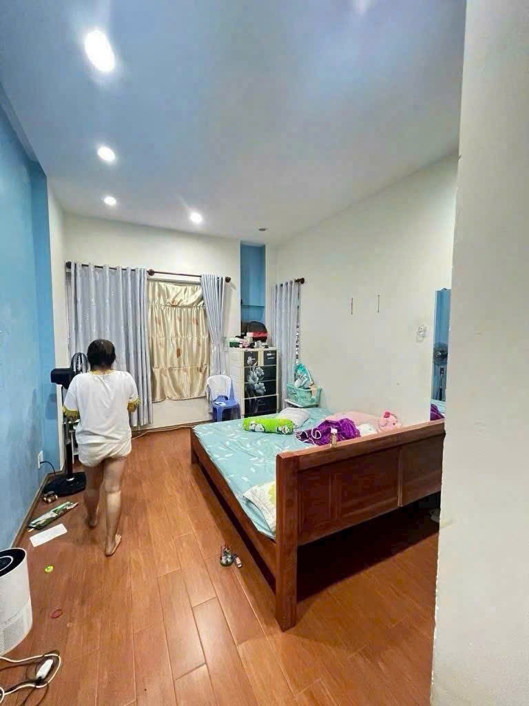 bán nhà hẻm to huỳnh tấn phát nhà bè giá 4 ty8 2