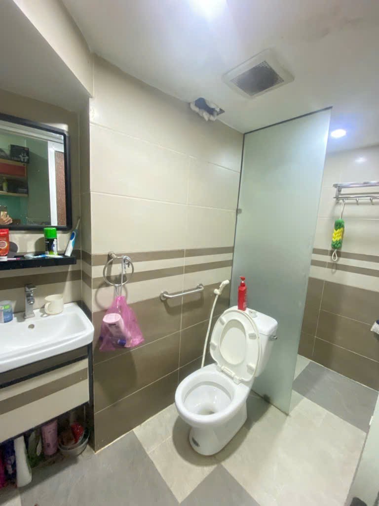 GIẢM TỪ 9,5 CÒN 8,9 TỶ SIÊU PHẨM CHDV NGAY KHU ẨM THỰC PHAN XÍCH LONG DT 30TR/THANG 3