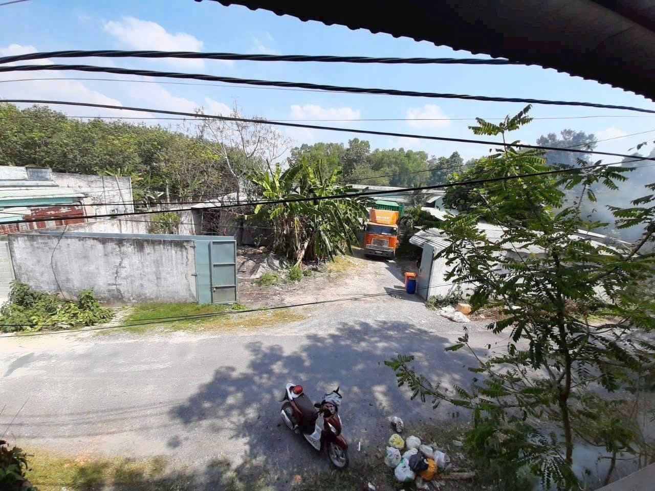Nhà xưởng / Nguyễn Thị Rành , xã An Nhơn Tây tổng dt 1900m2 giá 11,5 tỷ 3