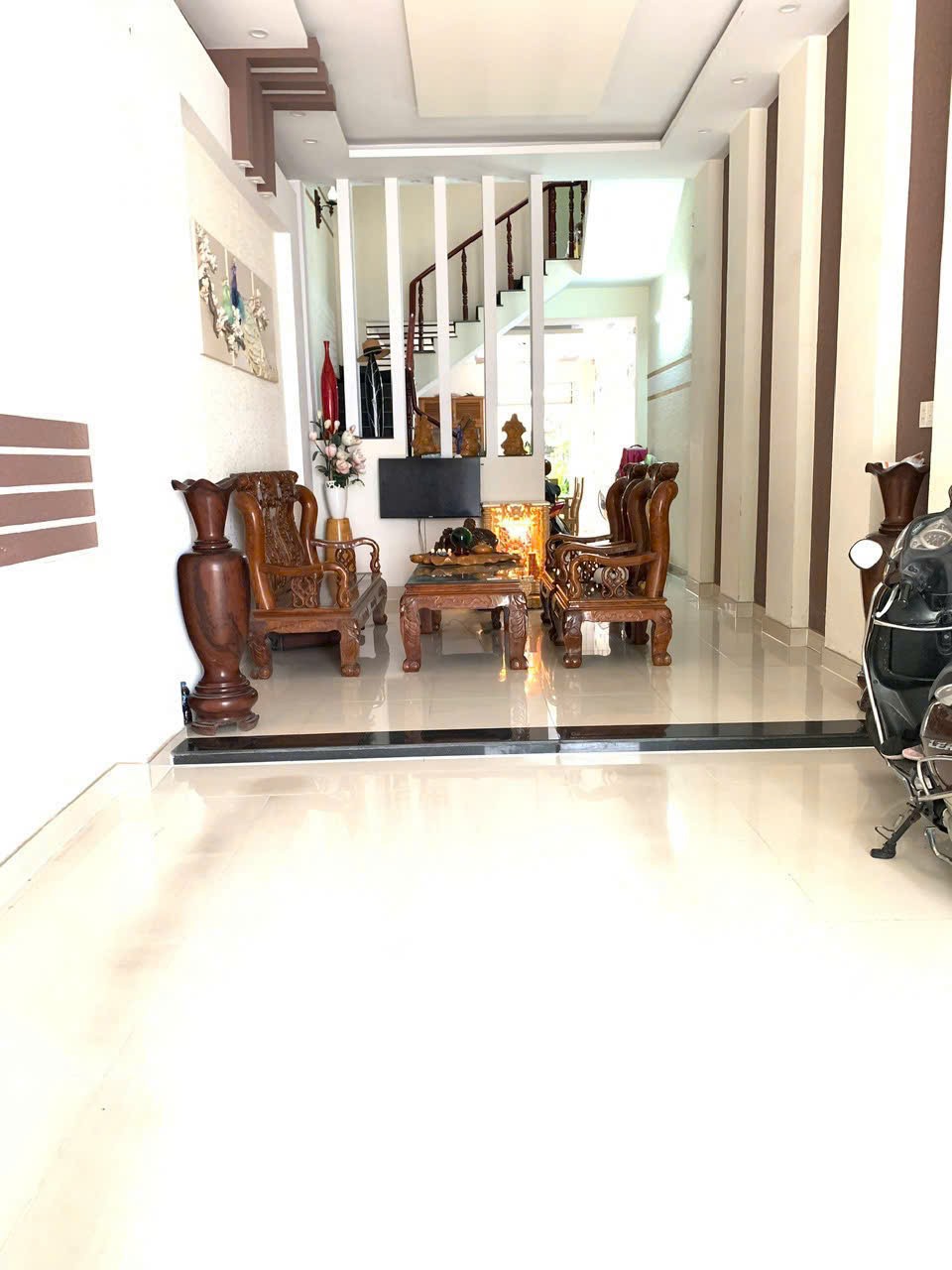 Cần bán Nhà mặt tiền Phường Phước Bình, Quận 9, Diện tích 93m², Giá 11 Tỷ 5