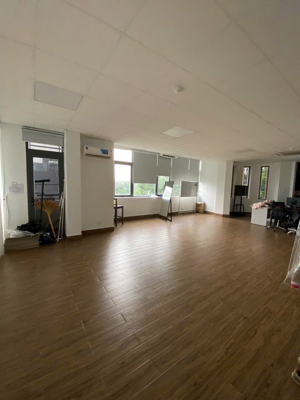 Cho thuê Văn phòng Phường Phước Long B, Quận 9, Diện tích 170m², Giá 23 Triệu/tháng 2