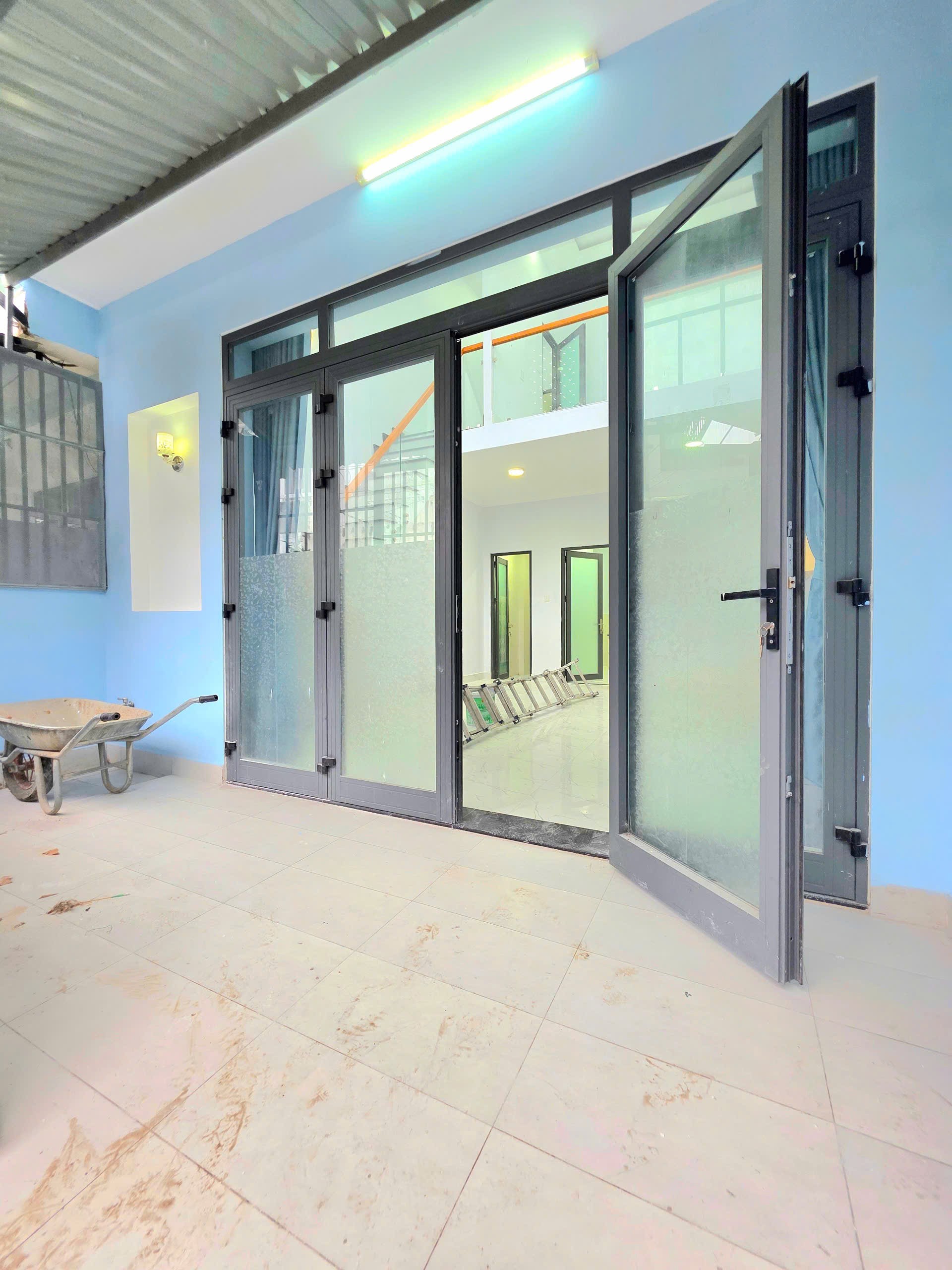 Bán nhà 5x11 giá rẻ 3 tỷ 490 sổ hồng riêng – hẻm 6m xe hơi – Huỳnh Tấn Phát Nhà Bè 5