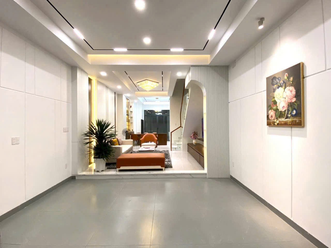Bán nhà hẻm xe hơi 1 sẹc Huỳnh Tấn Phát Quận 7 – sát Phú Mỹ Hưng 2