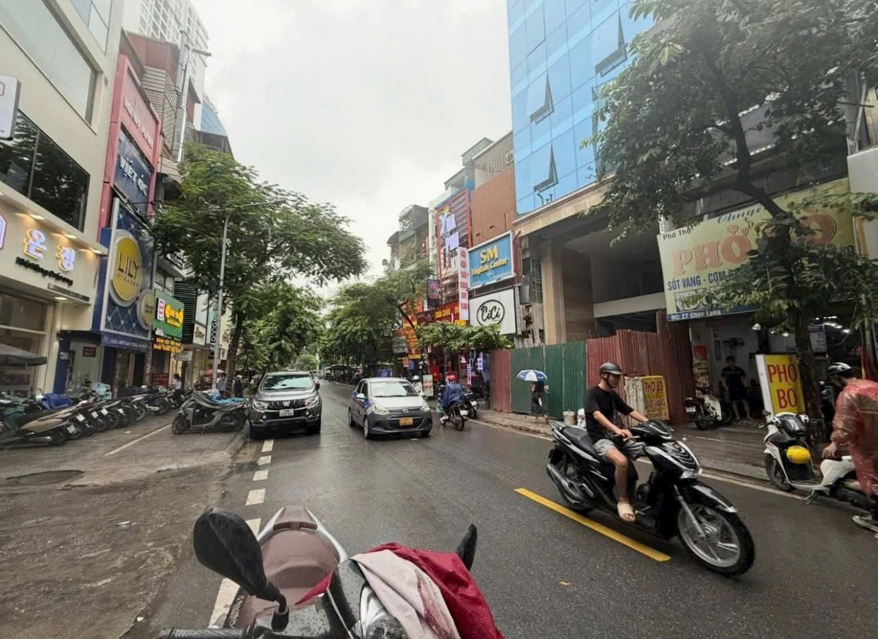 SIÊU PHẨM BUILDINGHÓT NHẤT CHÙA LÁNG, QUẬN ĐỐNG ĐA - MẶT TIỀN QUYỀN LỰC - 1 HẦM 8 NỔI 1 TUM -