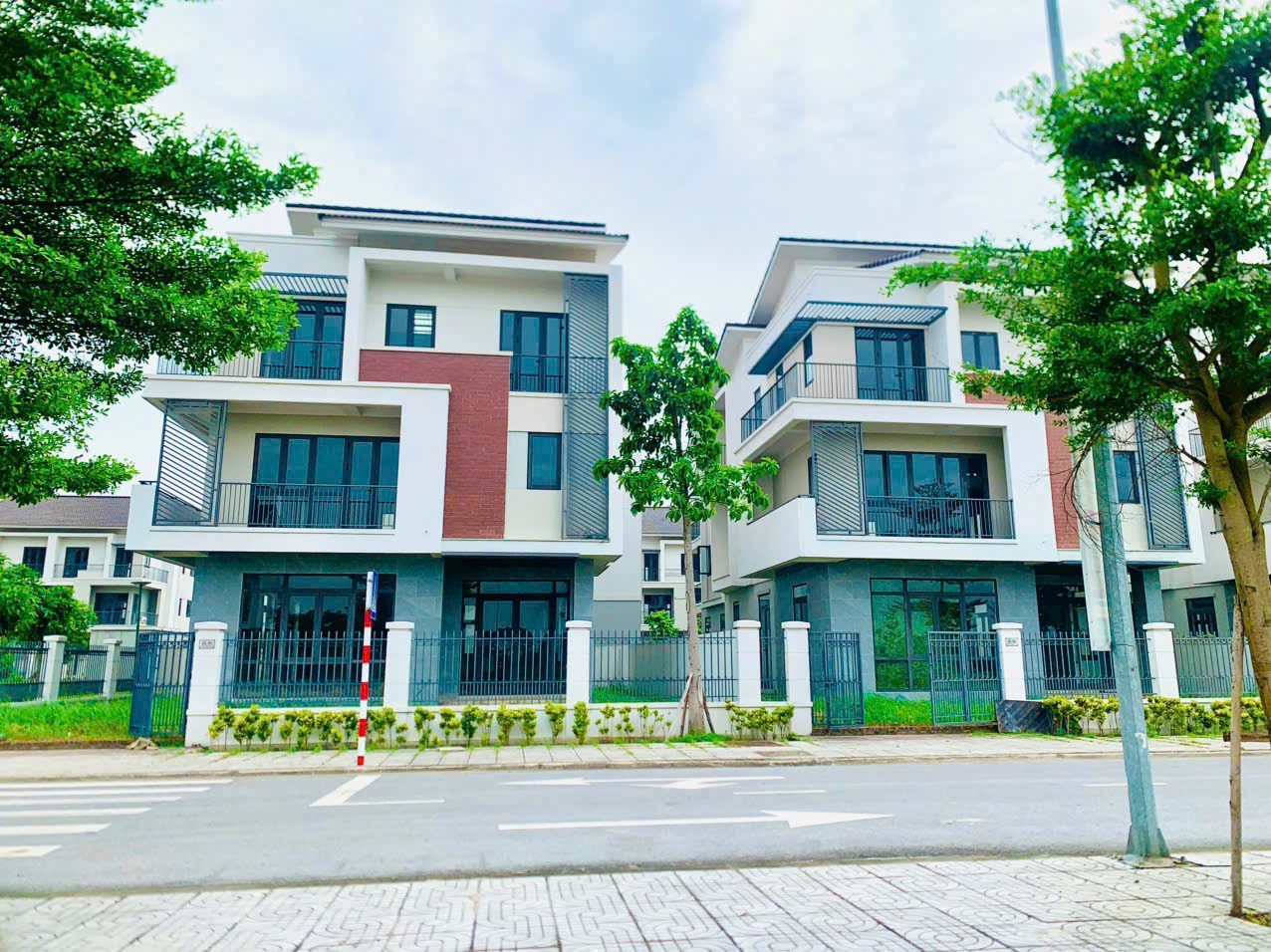 Biệt thự hiếm có – View sông Centa Riverside 6