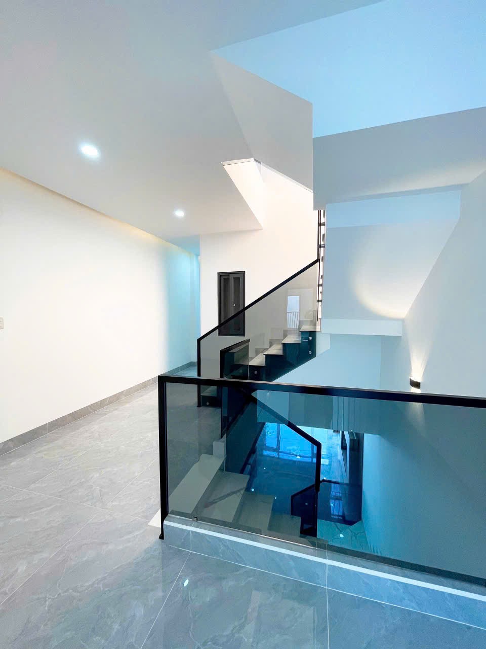 BÁN NHÀ 3 TẦNG KHU TĐC NGỌC HIỆP, PHƯỜNG TÂY NHA TRANG. 5