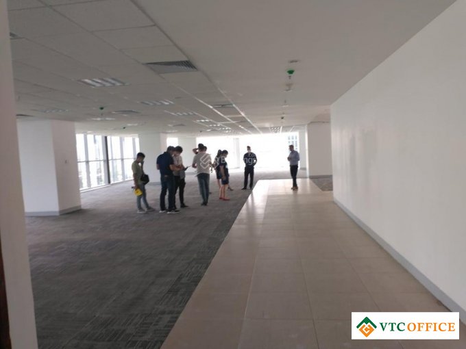 Cho thuê Văn phòng đường Phạm Văn Bạch, Phường Yên Hòa, Diện tích 300m², Giá  Nghìn/m²/tháng 4