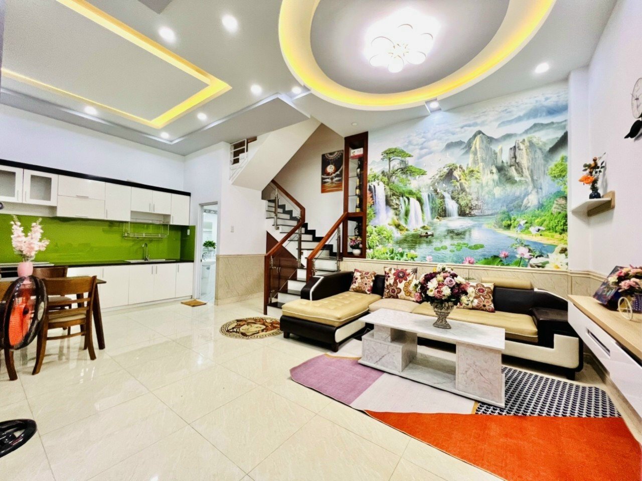 Nhà đẹp, Trần Văn Hoàng, 6 x 7m, 3 lầu, khu yên tĩnh, Tân Bình, Diện tích: 42m², Giá: 5.6 Tỷ - LH: 0909284886 2