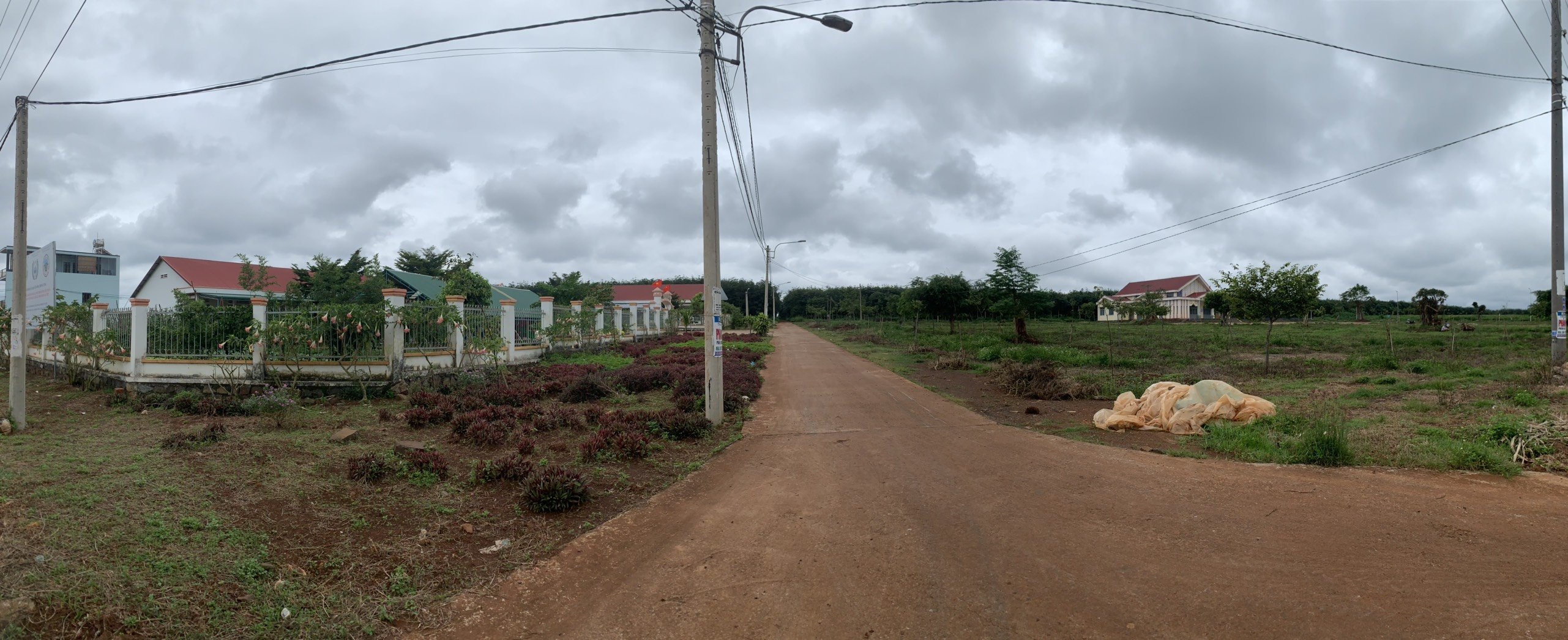 Bán đất trung tâm xã Phú Lộc huyện Krong Năng 3