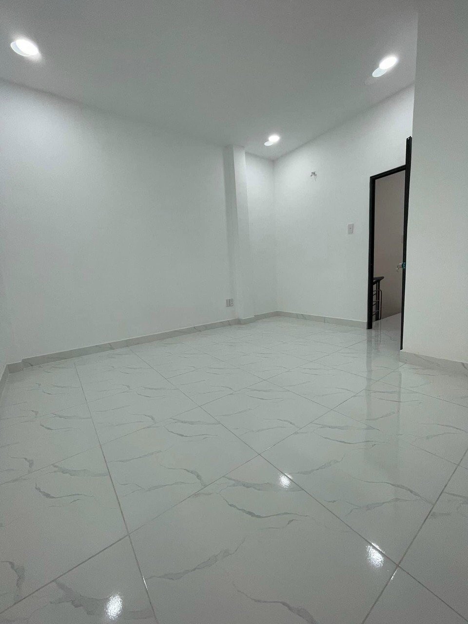 Bán nhà, khu vip, Bùi Thị Xuân, 4 x 10m, 1 lầu, 2PN, Tân Bình, Diện tích: 40m², Giá: 6.7 Tỷ - LH: 0939063692 6