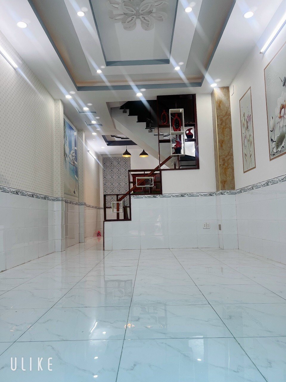 Nhà đẹp, 2 lầu BTCT, 3.5 x 12m, Lạc Long Quân, dân trí, Tân Bình, Diện tích: 42m², Giá: 5.55 Tỷ - LH: 0909284886 6