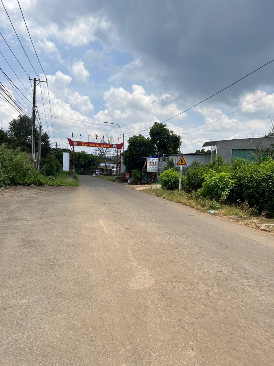 Cần bán Đất đường Quốc lộ 1A, Xã Bình Lộc, Diện tích 100m², Giá 1.35 Tỷ 2