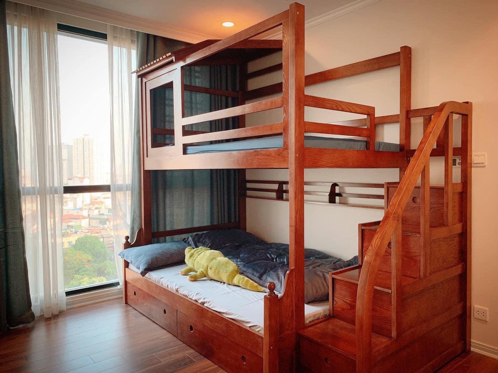 Cần bán căn hộ chung cư 4 phòng ngủ rộng hơn 100m2 tại Royal City, giá cả thương lượng hợp lý 5