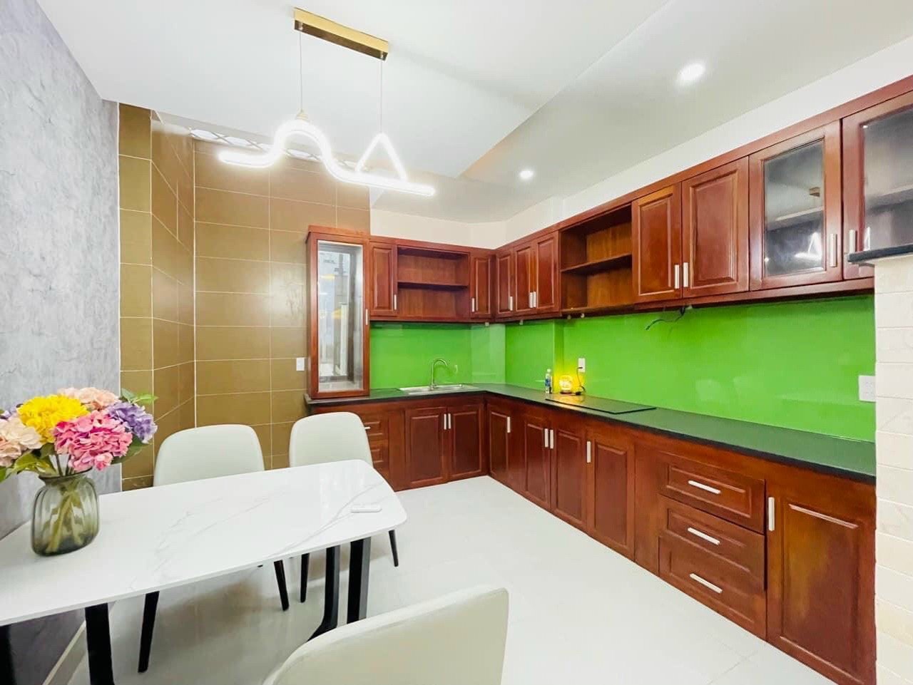 Nhà đẹp, Bùi Thị Xuân, hẻm 4m, 3.5 x 13.5m, 1 lầu BTCT, Tân Bình, Diện tích: 47m², Giá: 6.4 Tỷ - LH: 0939063692 6