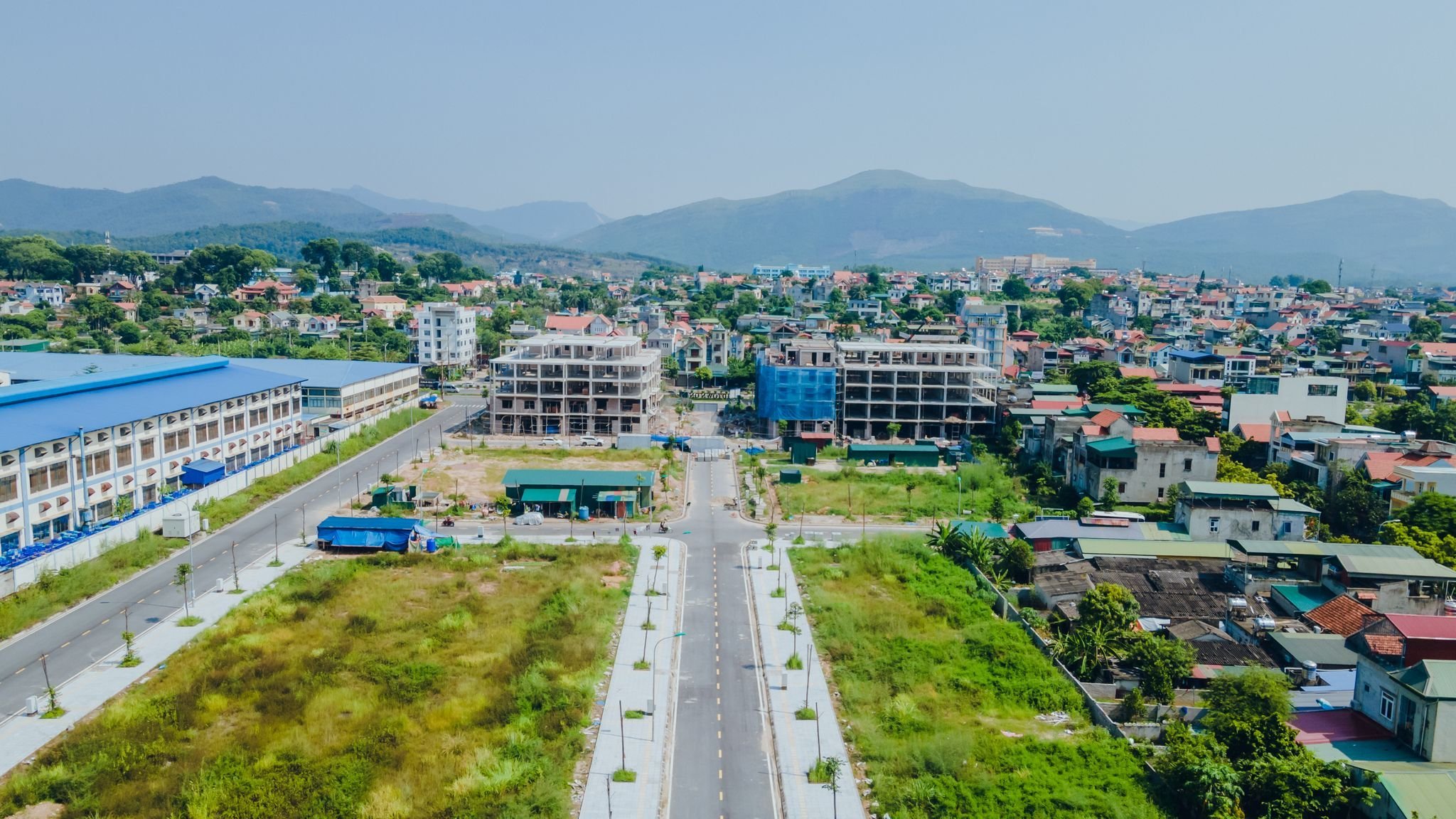 CHÍNH CHỦ bán nhanh căn nhà nghỉ khách sạn xây 5 tầng mặt đường 60m, thành phố Uông Bí - Quảng Ninh 5