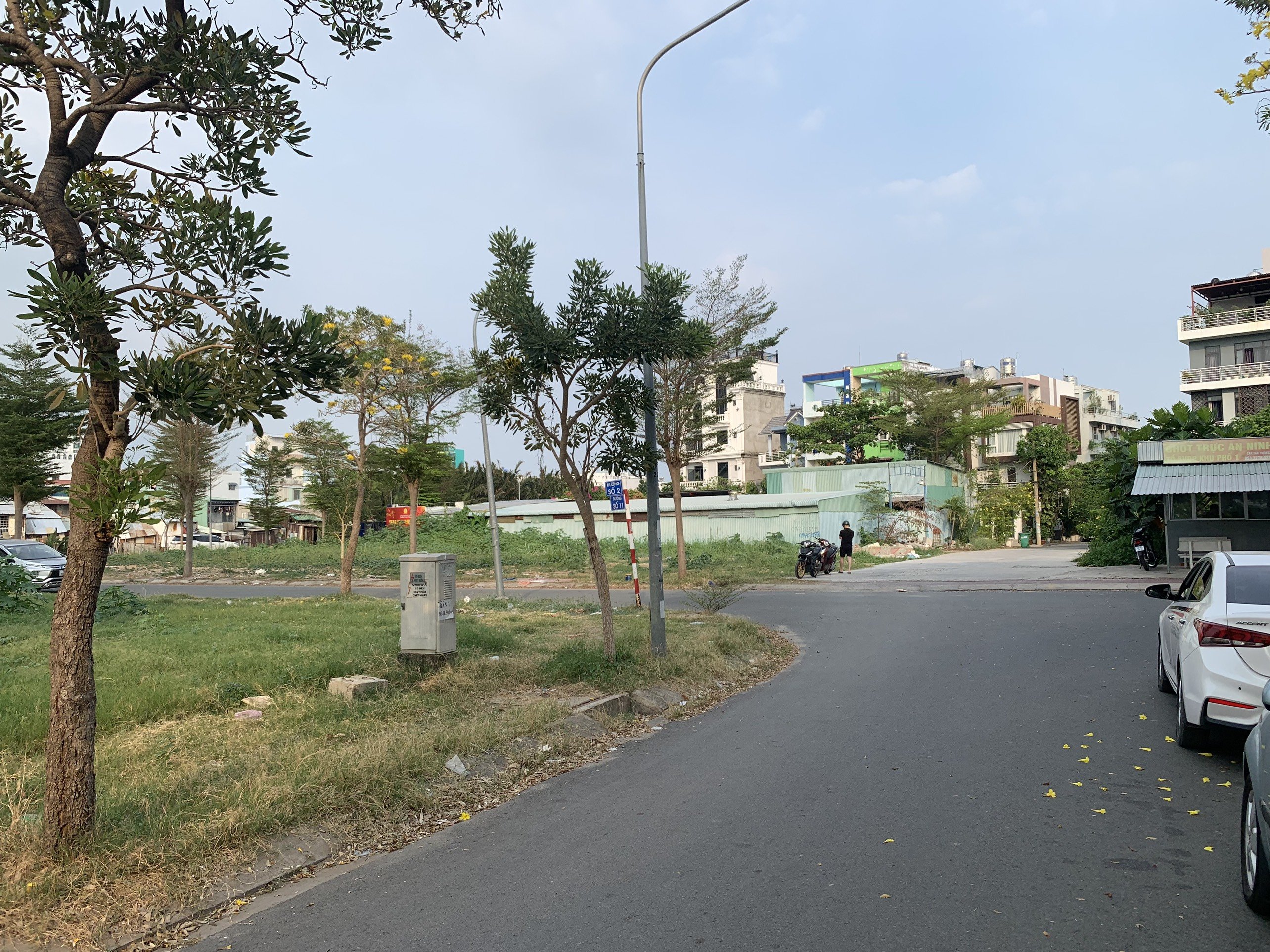 Bán đất biệt thự Khu Kim Sơn,Quận 7 dt 10x20m, giá 27 tỷ