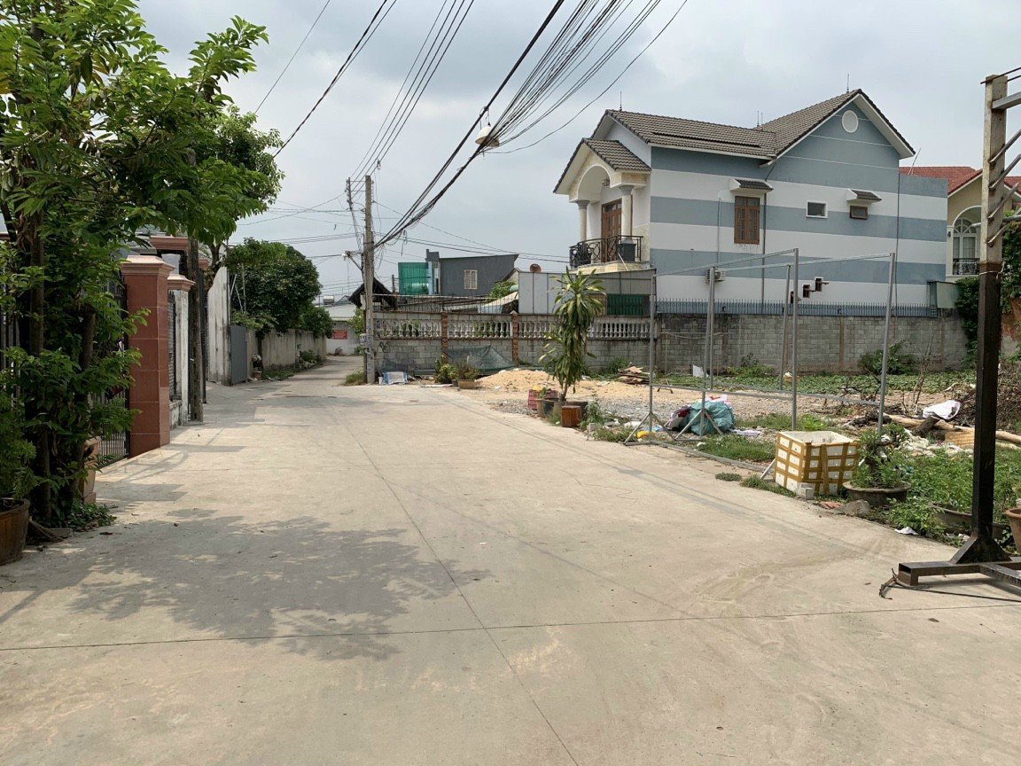 Cần bán Đất đường 220 Huỳnh Văn Lũy, Phường Phú Lợi, Diện tích 191m², Giá 3.750 Tỷ 2