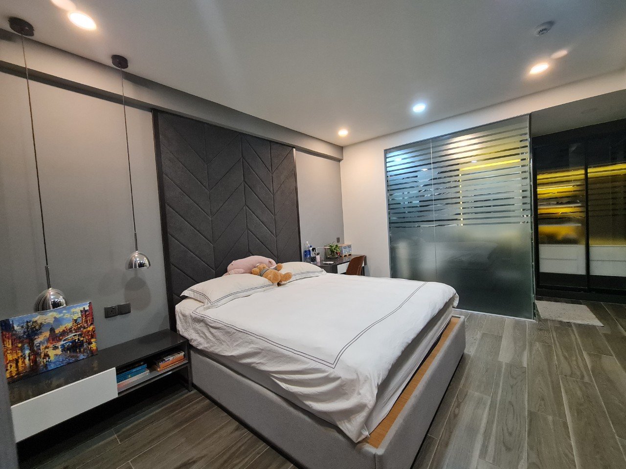 Cần bán Căn hộ chung cư dự án Green Valley, Diện tích 224m², Giá 19 Tỷ 31