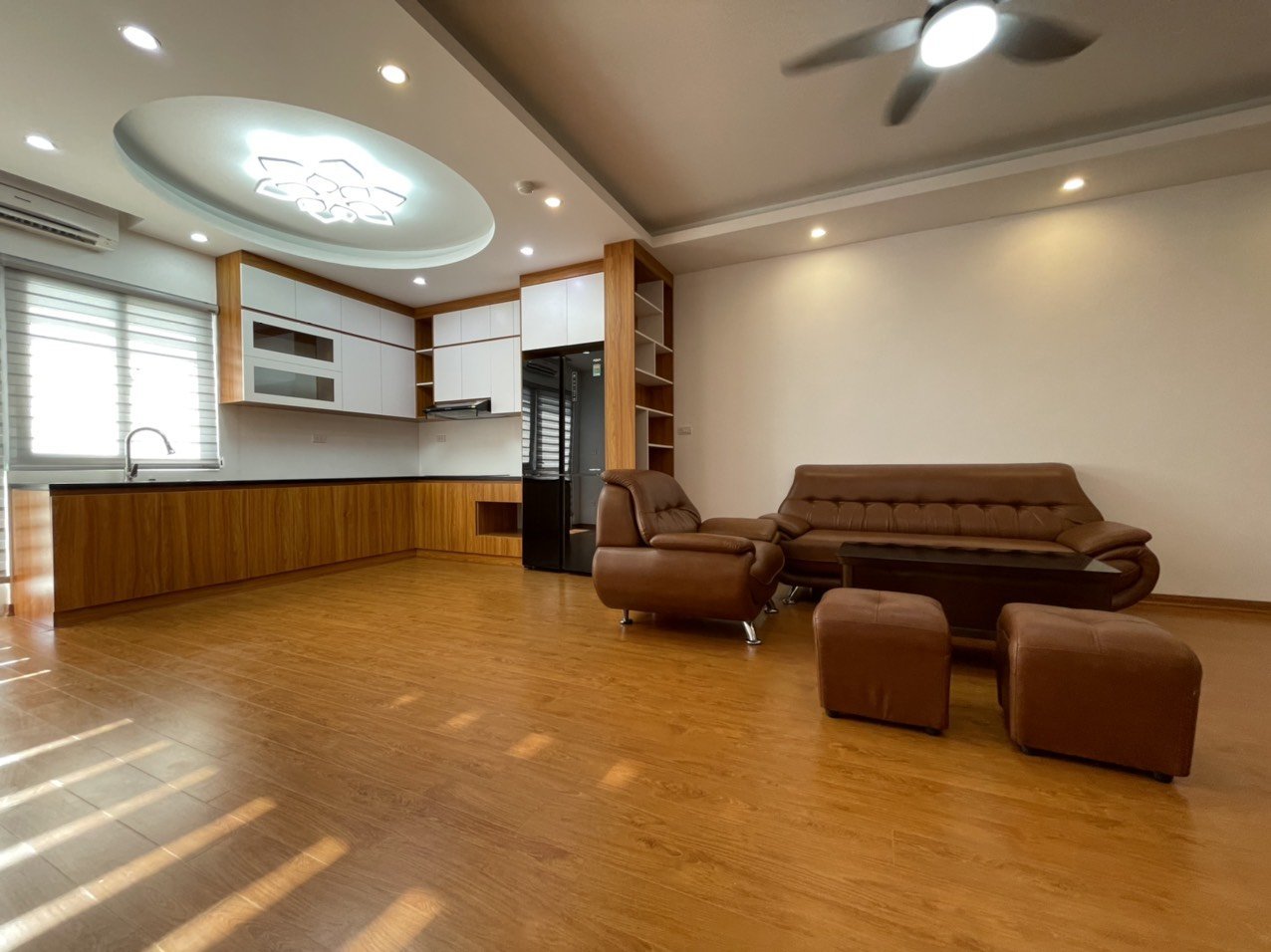 Chính chủ cần bán căn hộ góc siêu đẹp đầy đủ nội thất đẹp tại KDT Thanh Hà Cienco 5 2